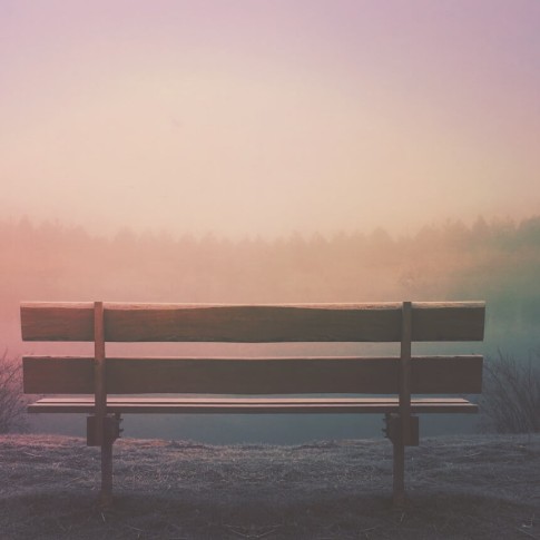 لا تحمل الأمس فوق ظهرك